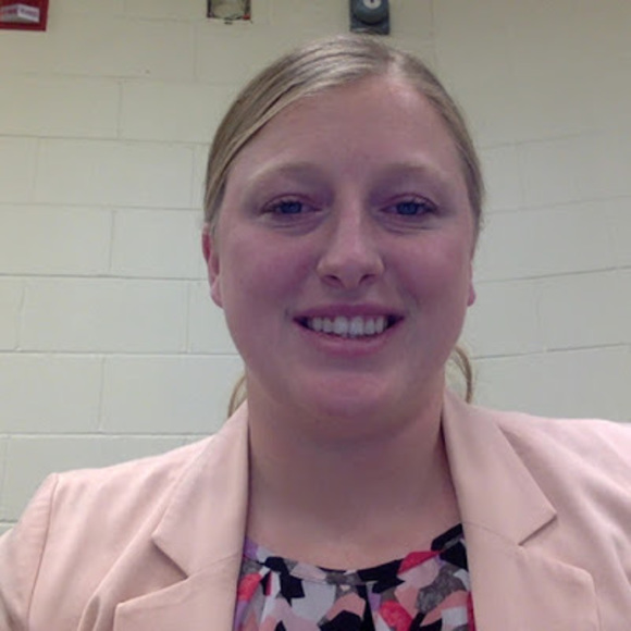 Meet your Posher, Anna - Picture 1 of 1